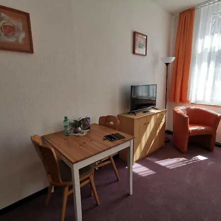 Guest house Hotel-pension Zum Hirsch Hattersheim am Main