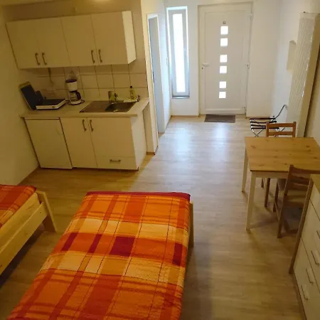 Hotel-pension Zum Hirsch Hattersheim am Main