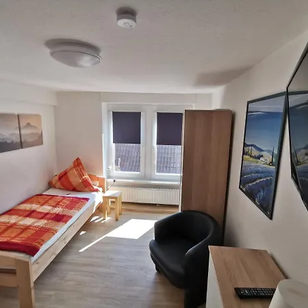 Hotel-pension Zum Hirsch Guest house