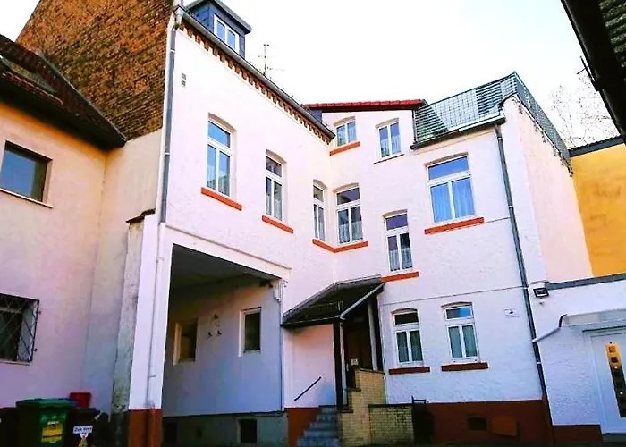 Hotel-pension Zum Hirsch Vendégház 3*