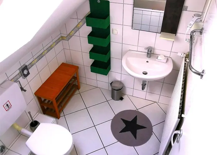 Hotel-pension Zum Hirsch 3*